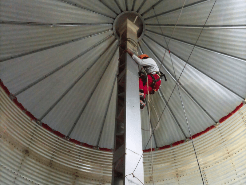 trabajos verticales en instalaciones industriales