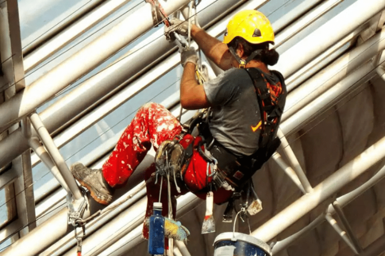 Trabajos en altura en edificios en uso